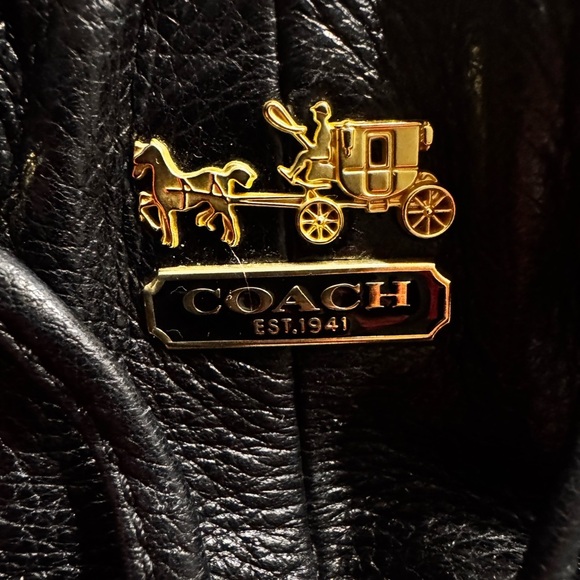 Coach Madison F1120-17016 Pebbled Leather Hobo Drawstring Bucket Purse Bag - Picture 2 of 13